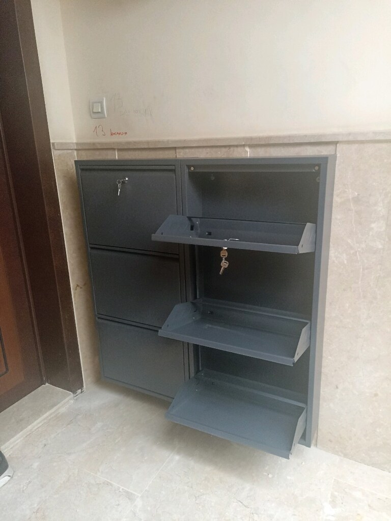 Metal Ayakkabılık - 2