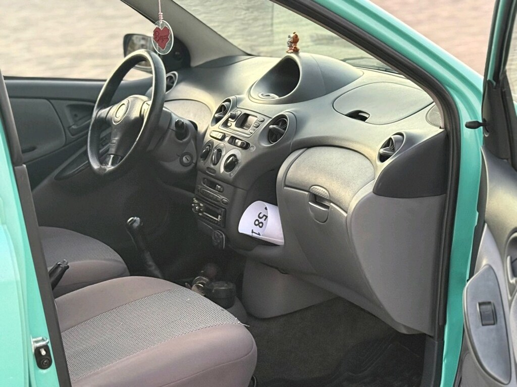 TOYOTA YARİS 1.3 Vvti SAF BENZİNLİ - 8