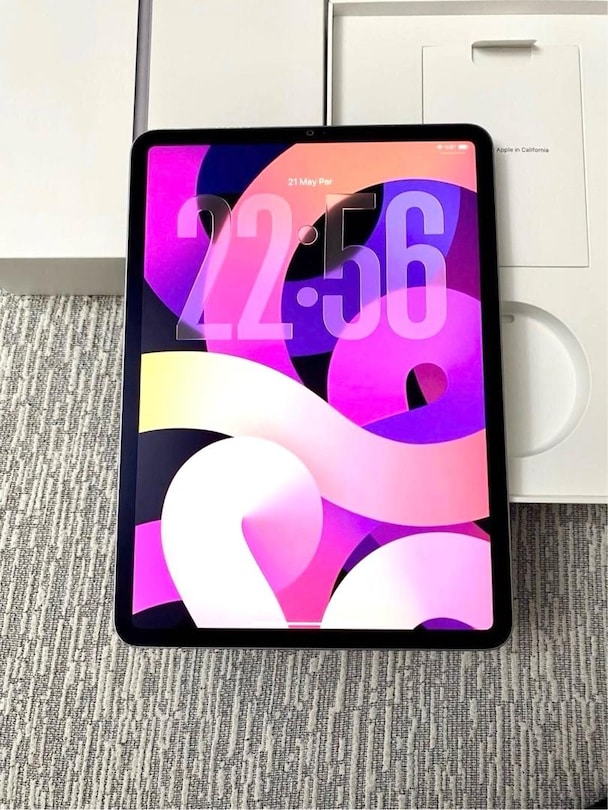 İPAD AİR 5 (M1) 64Gb Wifi (Açıklamayı Okuyunuz ) - Sıfırından