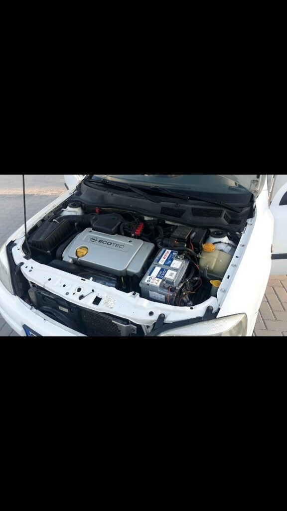 2000 model astra g - 18