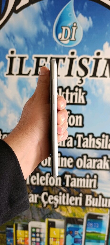 Samsung - 4
