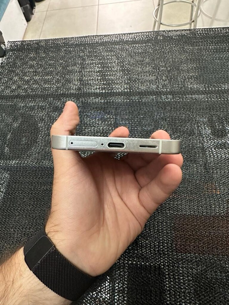 SAMSUNG S24 - 256 GB - 3