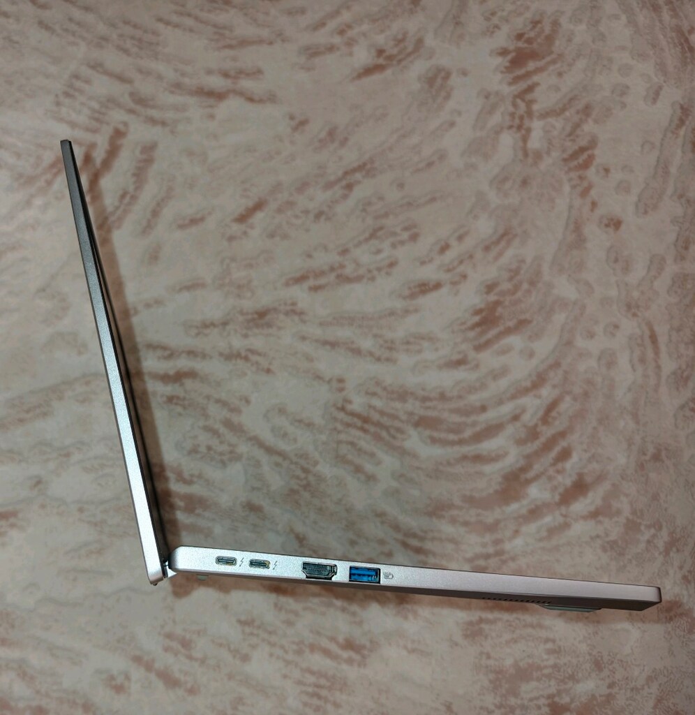 Acer Swift Go14 OLED i7 Laptop - 4