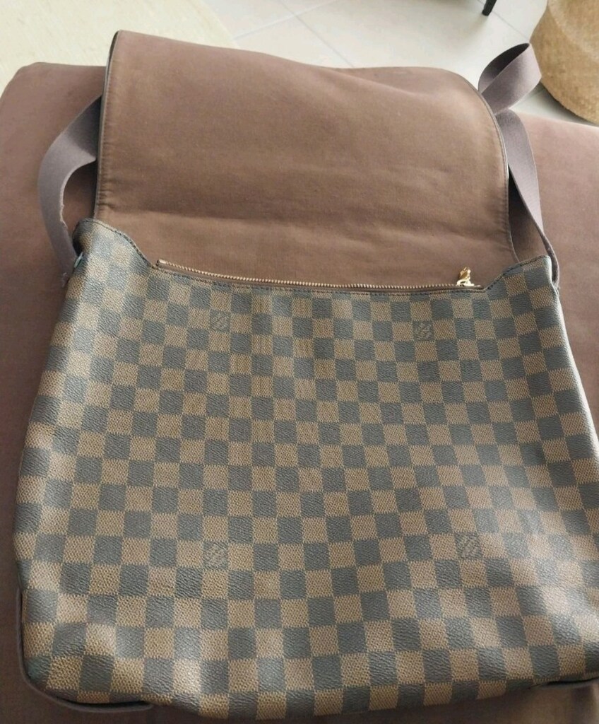 Louis VUITTON Postacı Çanta - 2
