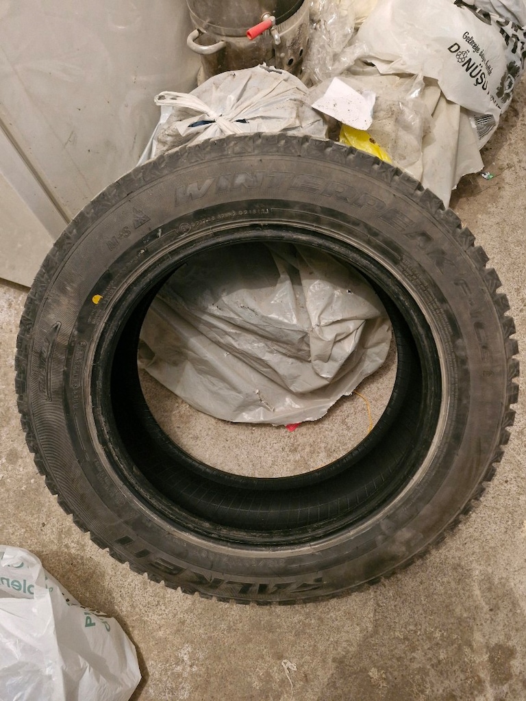 215 60 R17 falken kışlık lastik 4 adet - 8