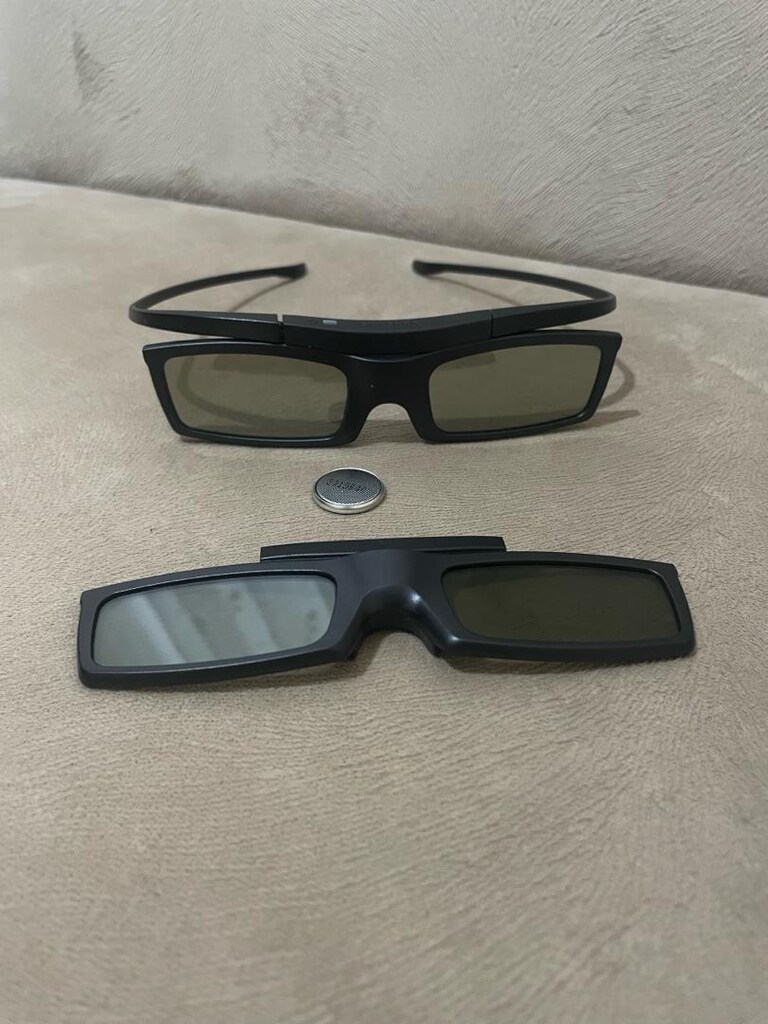3 d gözlük birinin kulpu yok sorunsuz - 3
