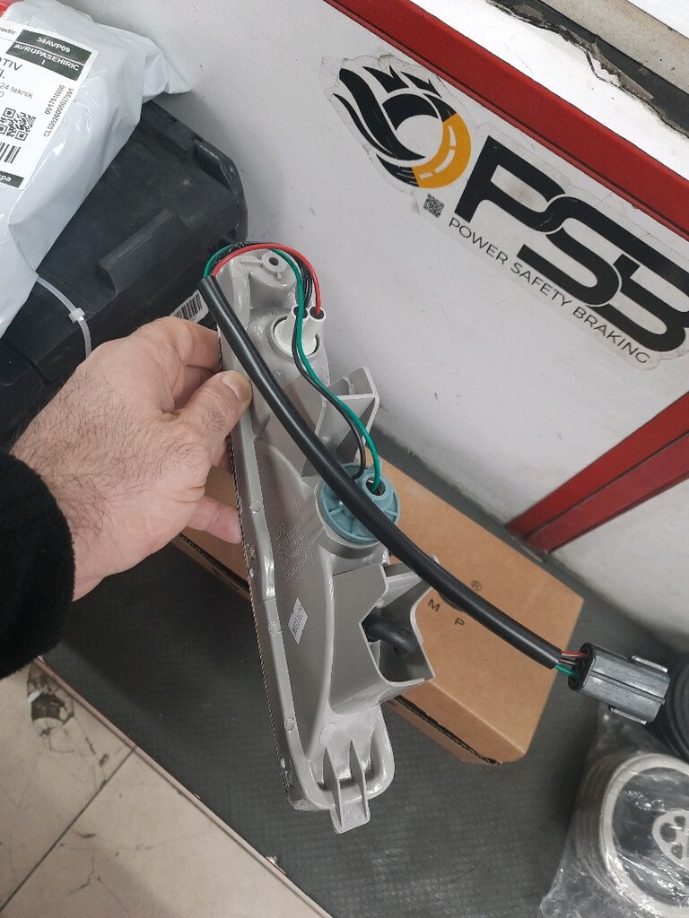 MAZDA LANTIS SİNYALİ TAMPON 95-98 - 2