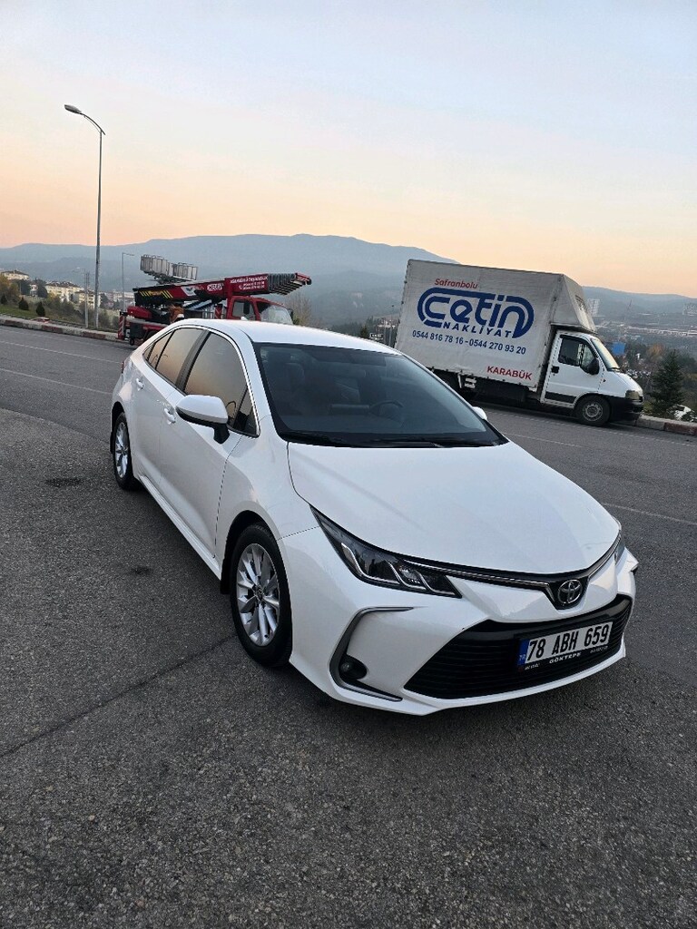 2022/23 Çıkışlı/HATASIZ/COROLLA DREAM 1.5 - 8