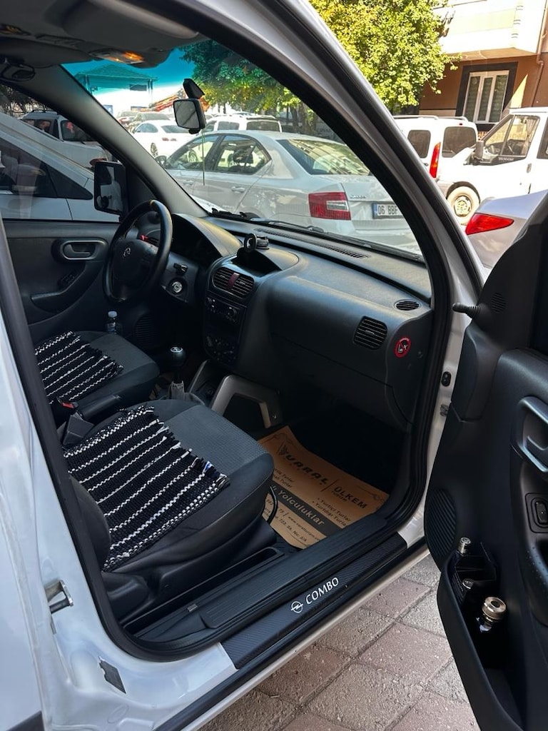 emsalsiz opel combo 1.3 city plus - 9