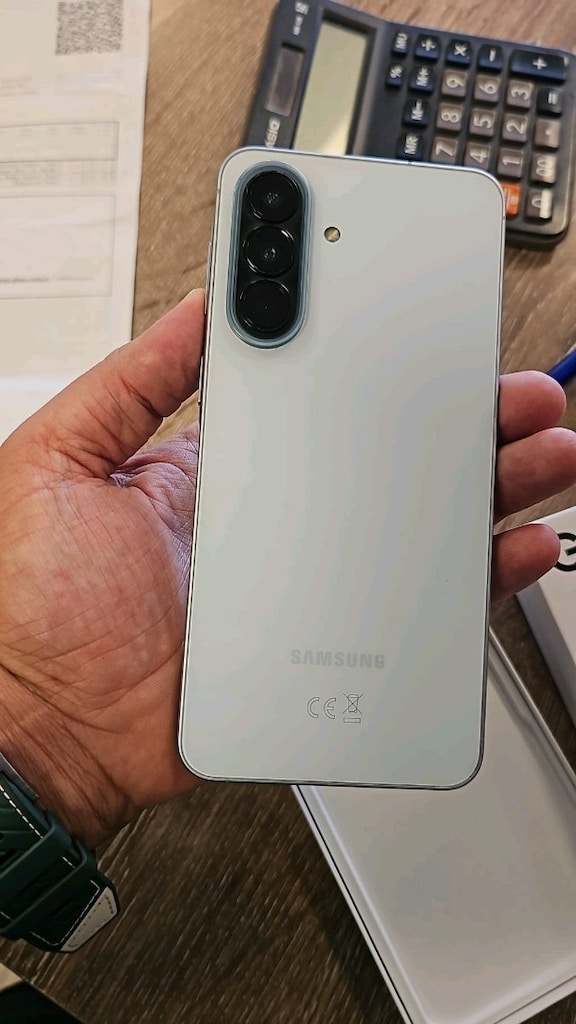 Samsung A57 - 3