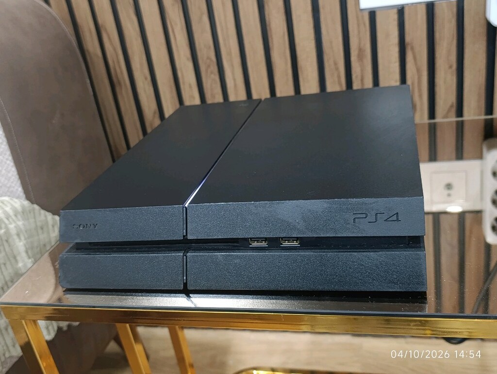 SAHİBİNDEN TEMİZ PS4 FAT – CUH 1200 SERİSİ / 6 oyunlu tek kol - 2