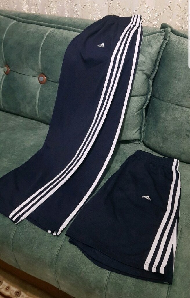 Kısa ve uzun 2 adet Adidas eşofman