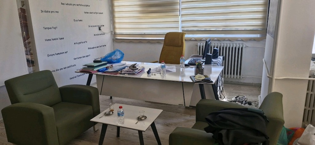 komple satilik ofis malzemeleri - 7