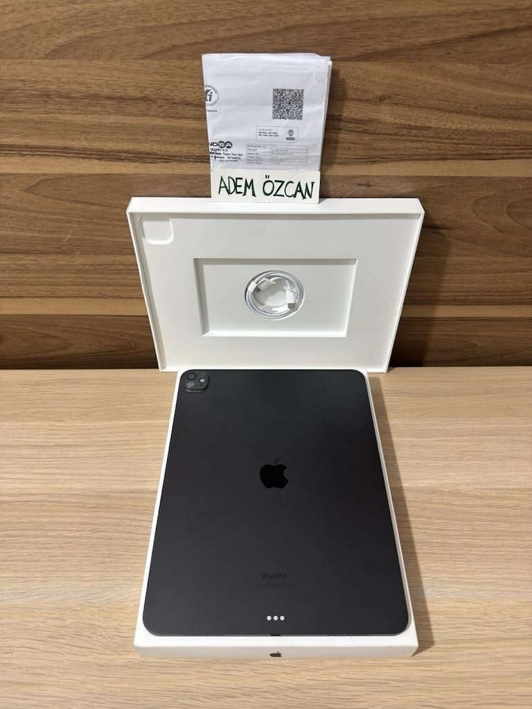 iPad Pro / M4 / 13 inç / 256 GB / Siyah - 5