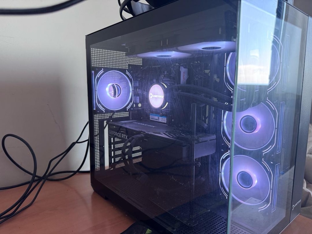 Set olarak satılık Gaming oyuncu pc bilgisayar