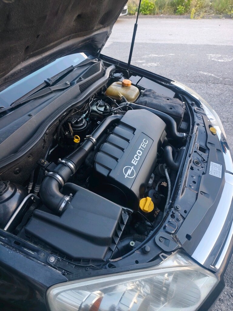 Opel Astra H kasa SW - 12