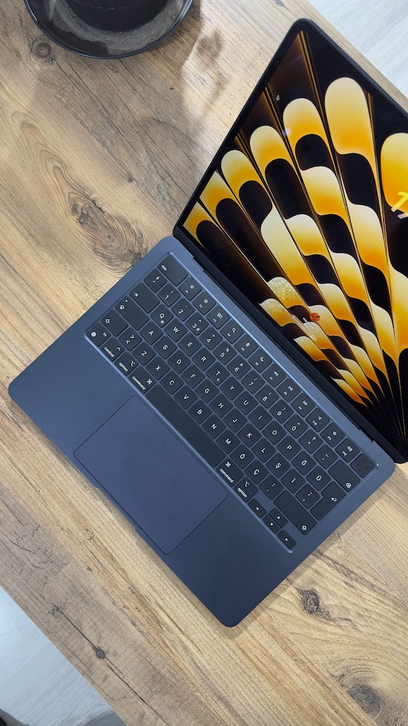 PİL DEVRİ: 2 | MACBOOK AIR M2 | 13 INCH - GECE YARISI | KUSURSUZ - 8