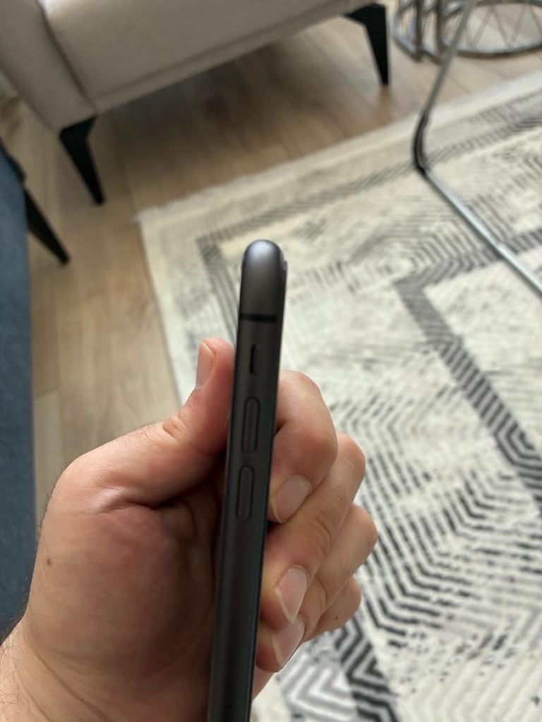 NOKTA HATASIZ IPHONE11 KUTULU - 3