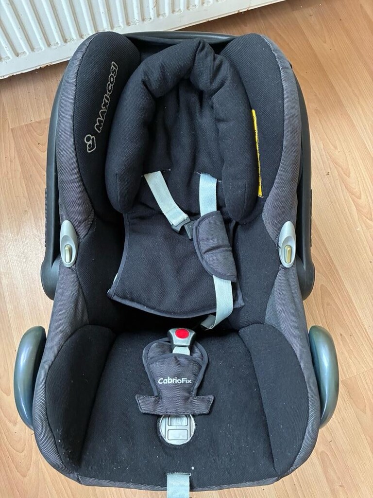 Komple Set-Maxi Cosi Oto Koltuğu+family fix+Mothercare baston araba - 4