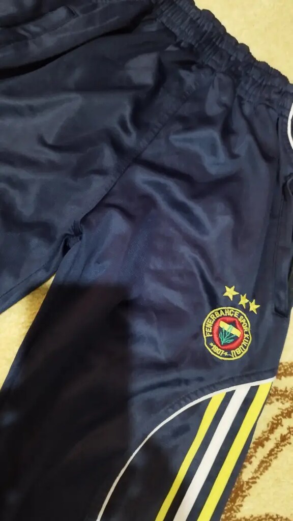 Fenerbahçeli çocuk eşofman..Gsaraylısı da var.. - 2