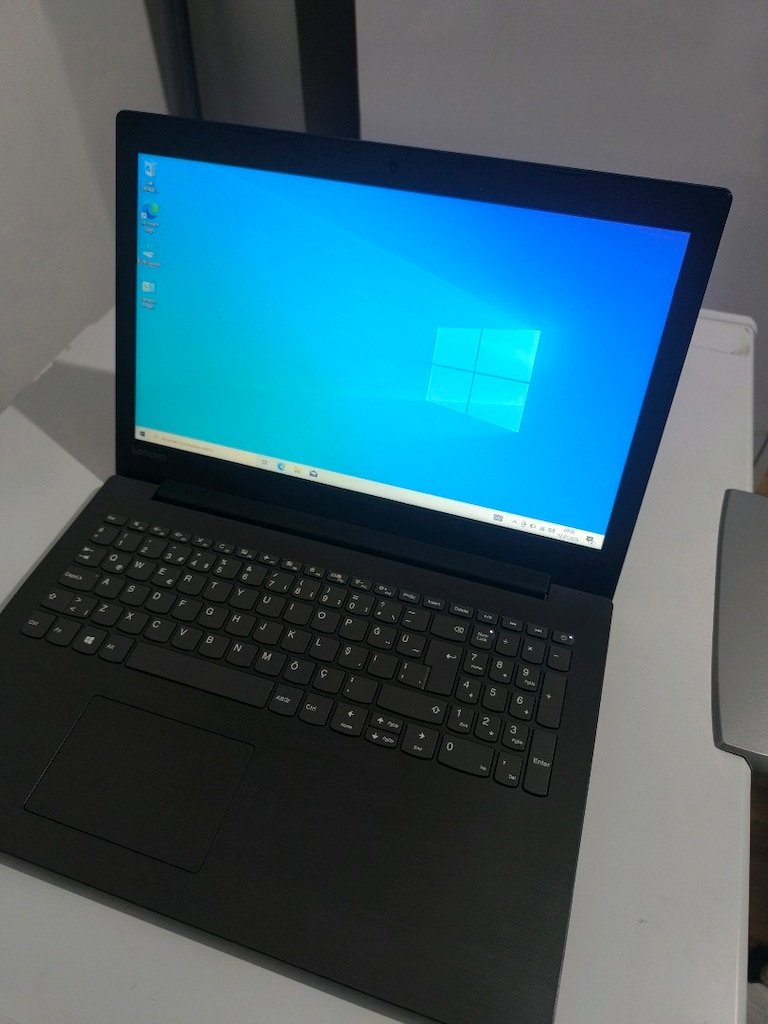 Intel işlemci 4 GB DDR4 RAM 128 GB SSD batarya durumu iyi - 2