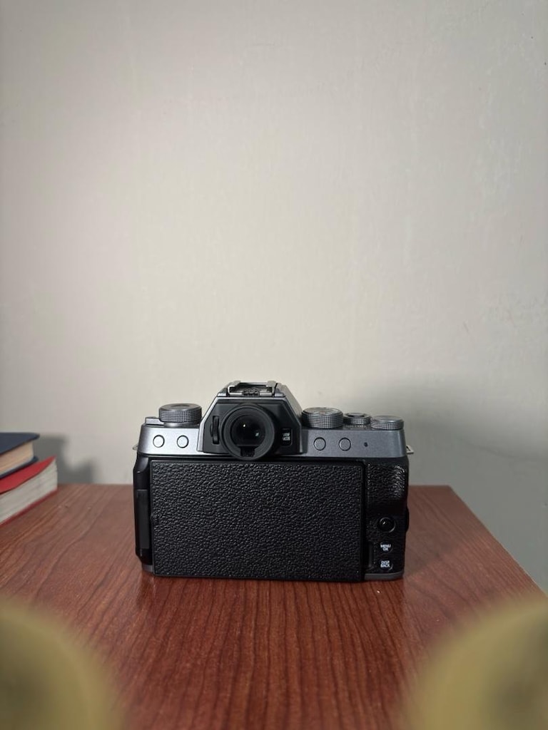 FujiFilm XT200 Vlogger Kit (Set Halinde) - 12