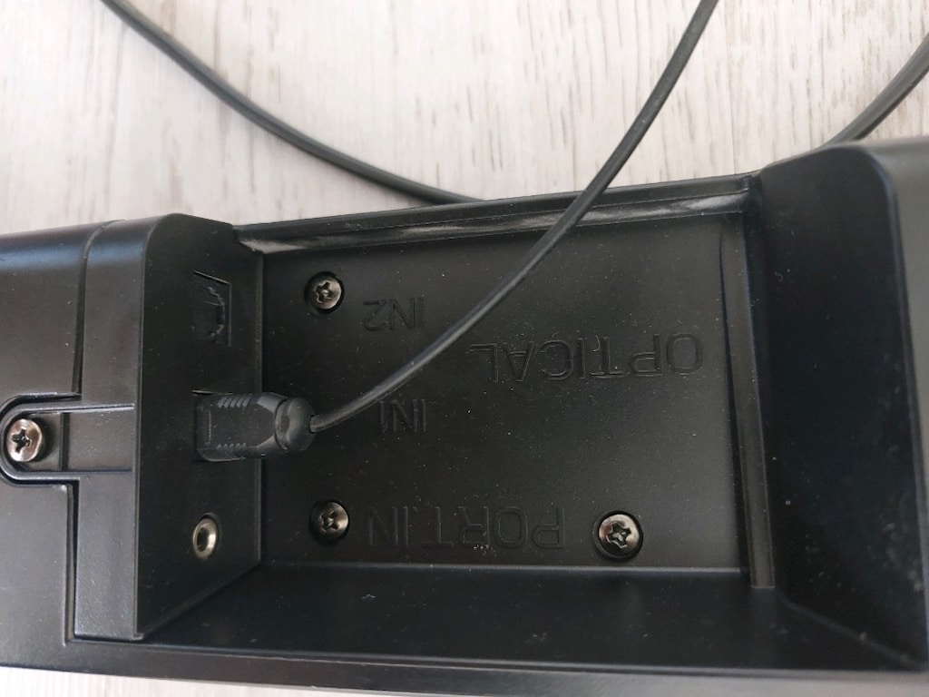 Lg Soundbar - 8