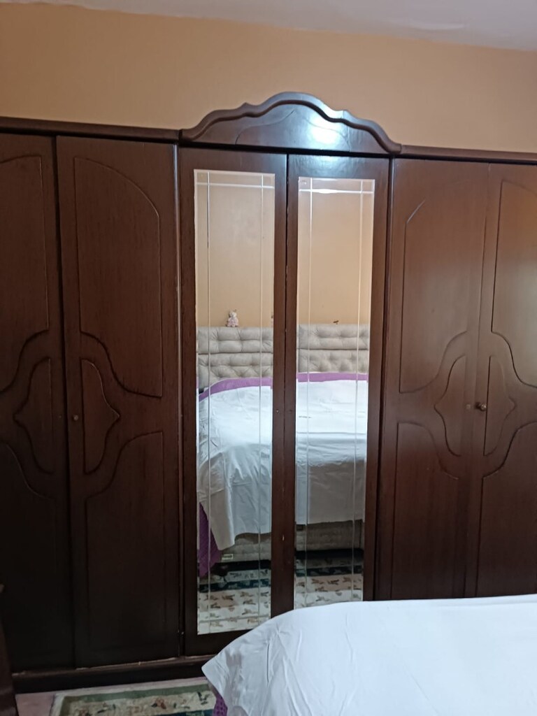 6 KAPILI AĞAÇ AYNALI DOLAP GARDROP - 2