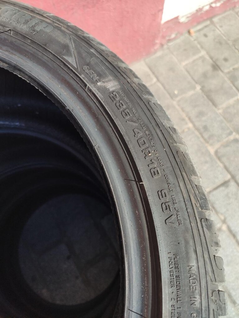 GOODYEAR ULTRA GRIP 235 40 18 KIŞ LASTİĞİ - 4