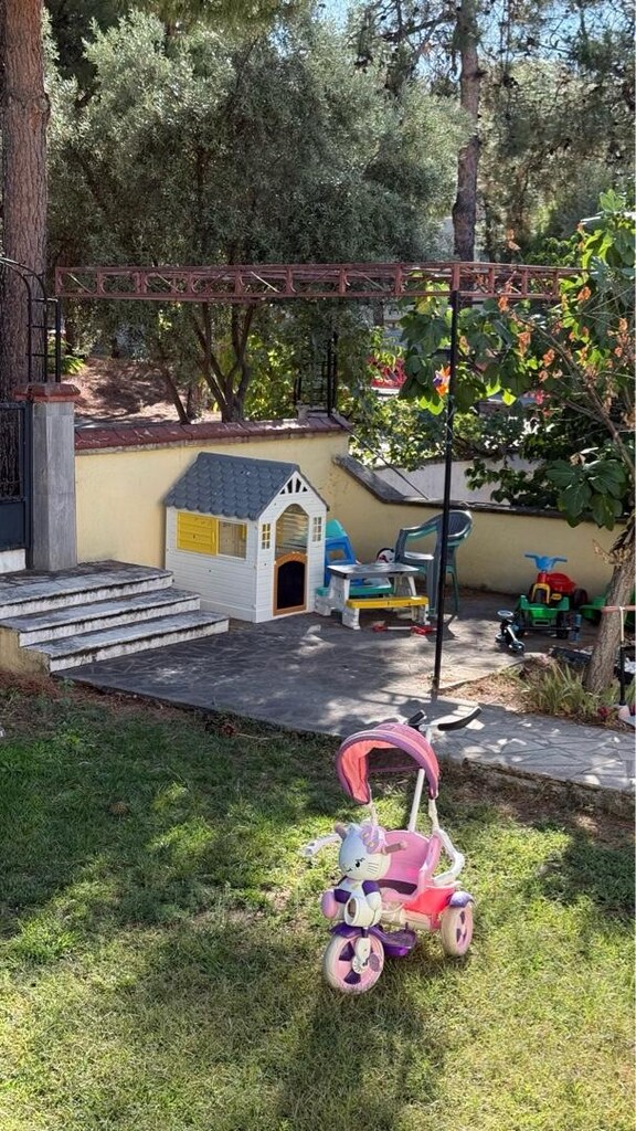 Dolu aksesuarlı oyun evi, oyuncak ev - 2