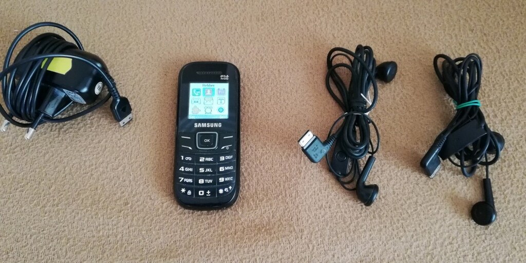 Samsung cep telefonu 1205 - 7