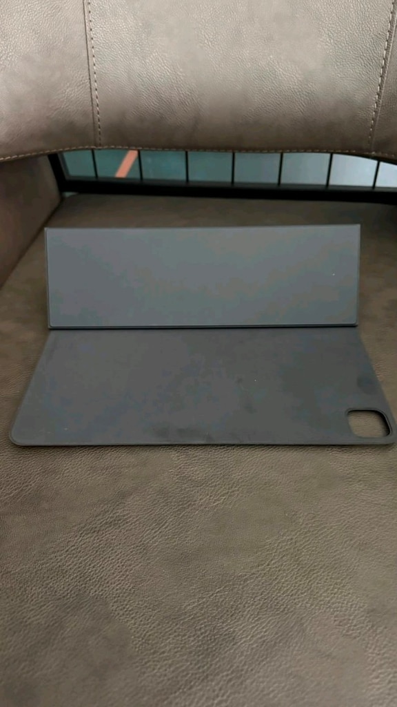 iPad Pro 13- inch (M5) 512 GB - 3