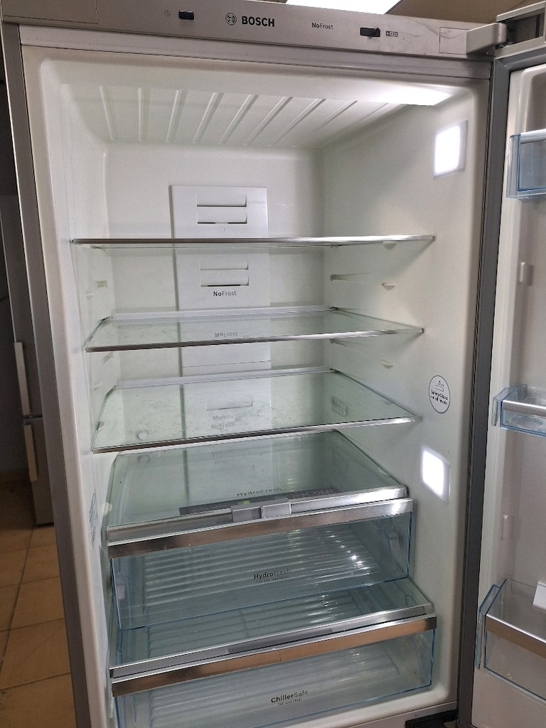 inox alttan dondurucu Bosch dijitalli yeni model çok temiz - 3