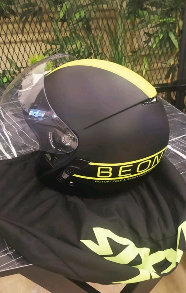 Sıfır Güneş gözlüklü yazlık Kask
