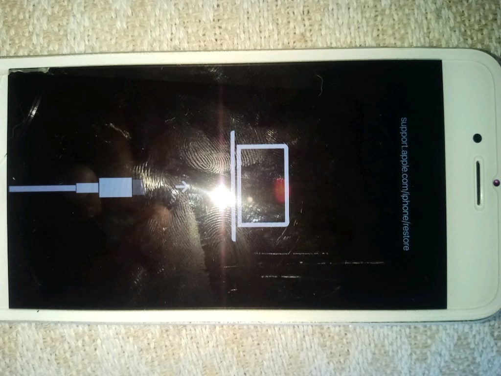 Apple iPhone 6s A1688 16 GB - 15