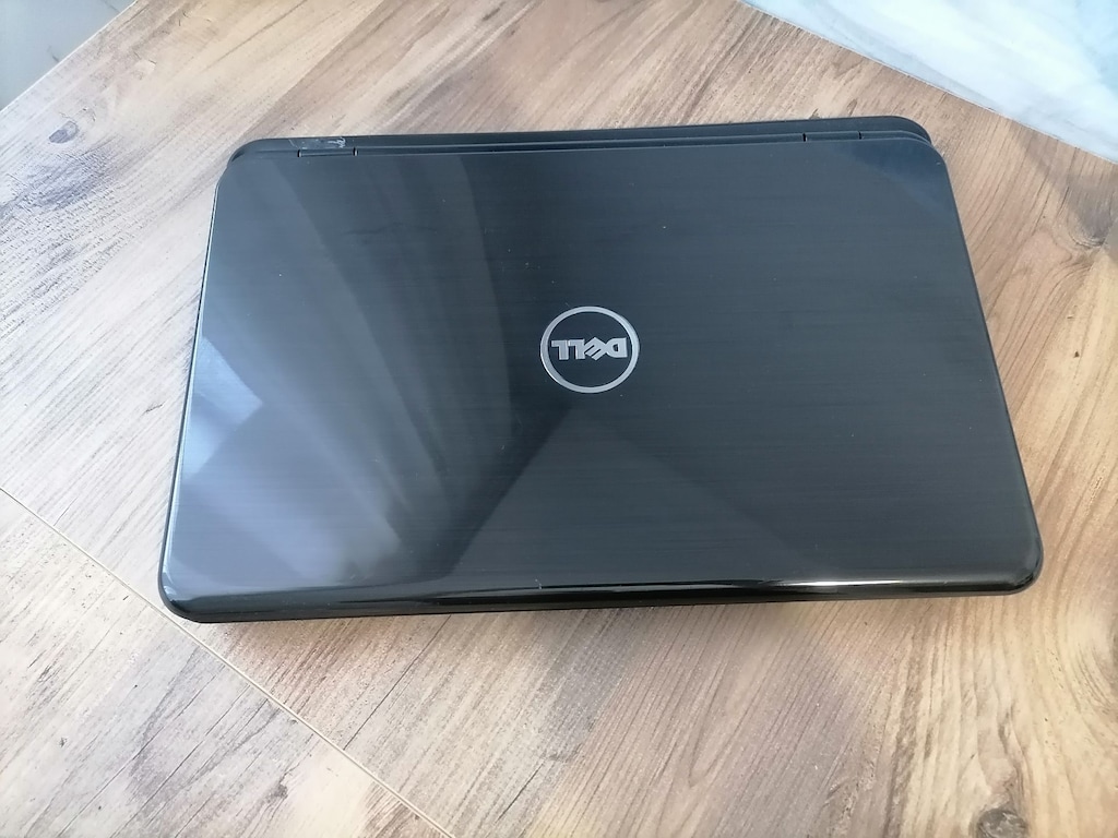 Dell Inspiron N5110 - 6