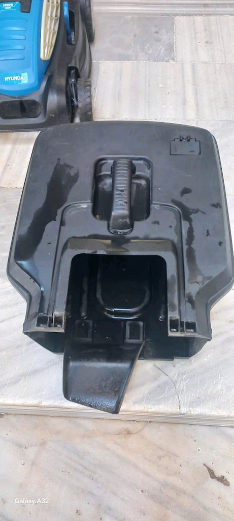 Hyundai Çim Makinası - 4