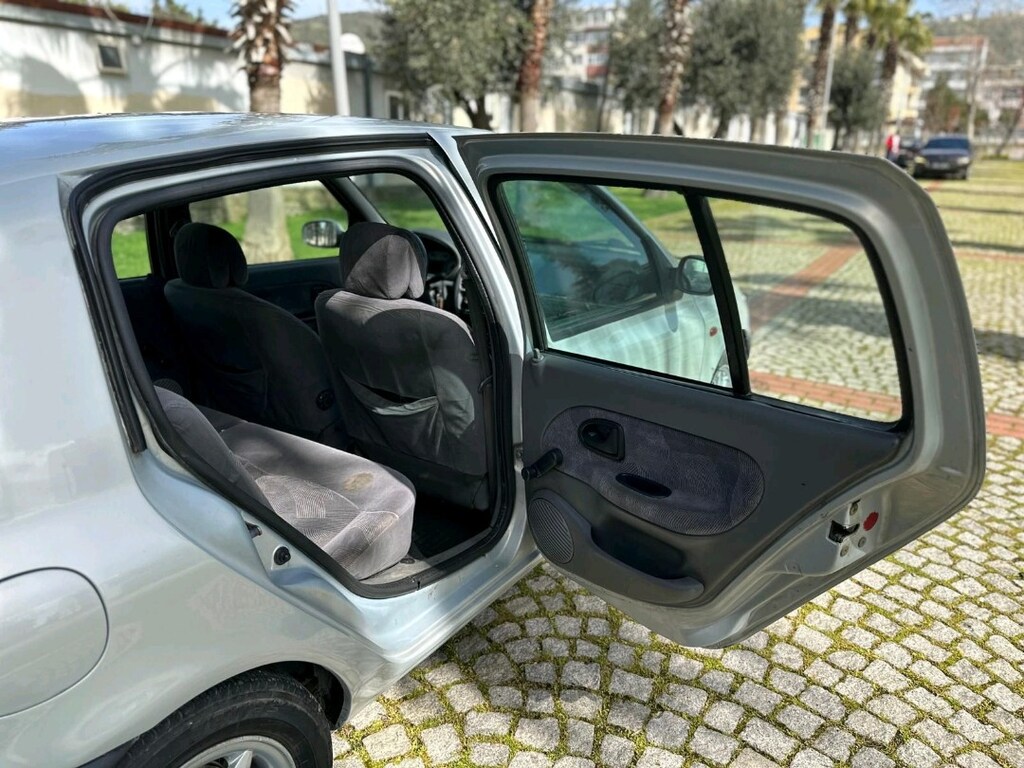 CLİO 2 2000 MODEL KLİMALI 1.6 RXT - 5