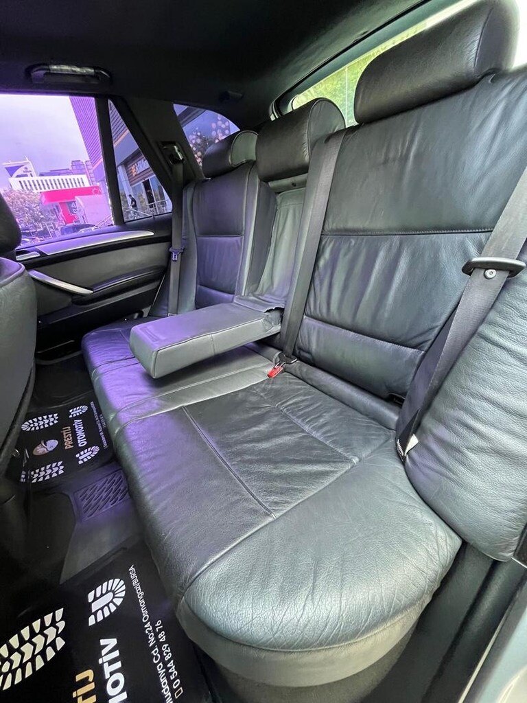 BMW X5 2001 3.0i - 16