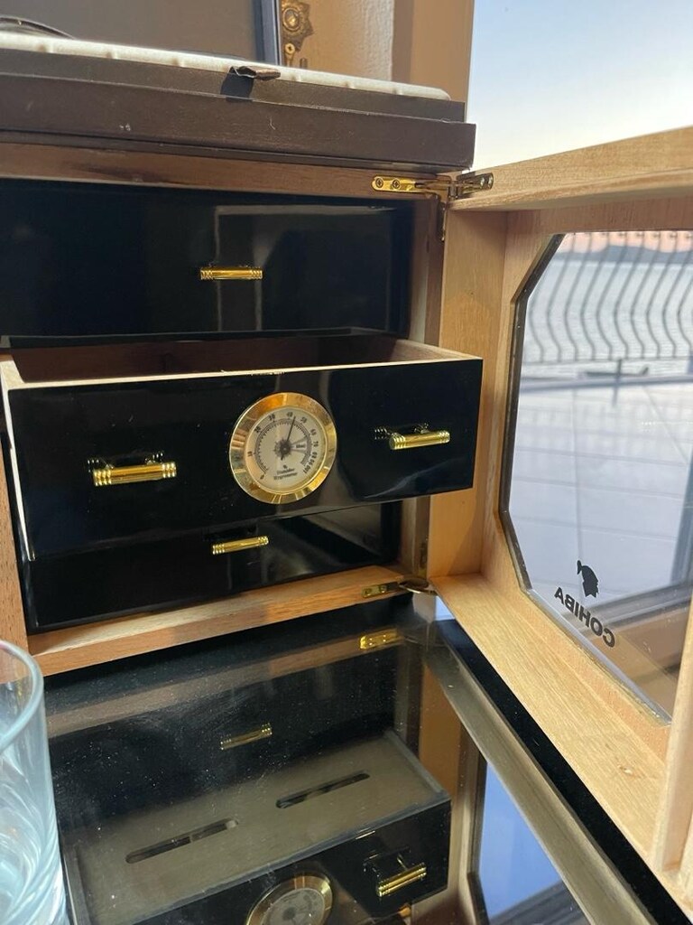 Cohiba özel üretim 3 Çekmeceli ve Nem ölçerli - 4