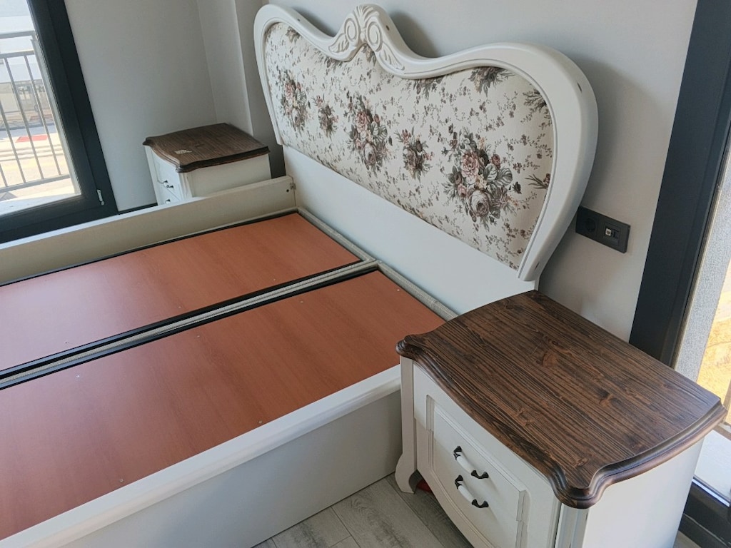 ACİL SATILIK Yatak odası takımı, yemek odadı takımı, 3 lü koltuk - 2