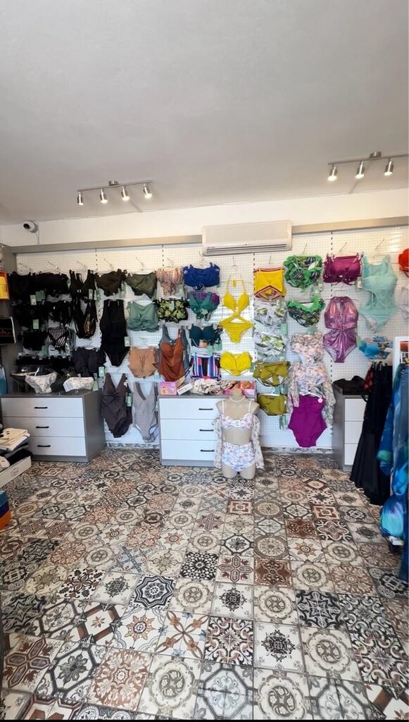 Komple Butik Mağaza Raf ve Teşhir Sistemi | Mankenler | Askılıklar - 2