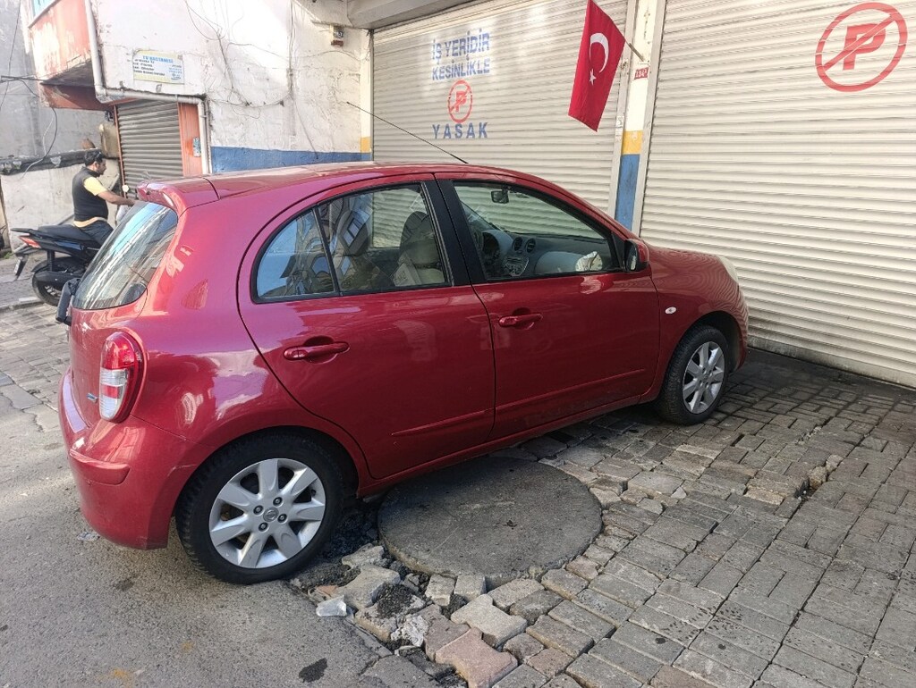 Nissan Micra - 5