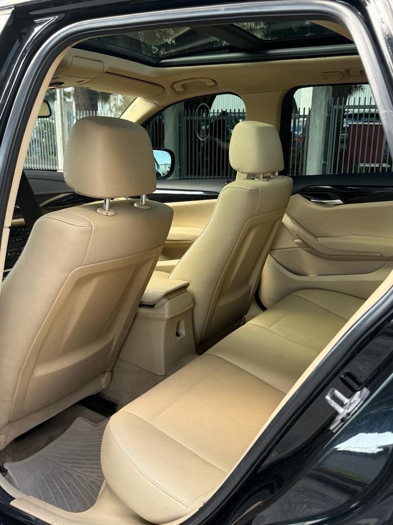 BMW X1 CAM TAVAN NBT EKRAN KOLTUK ISITMA - 9