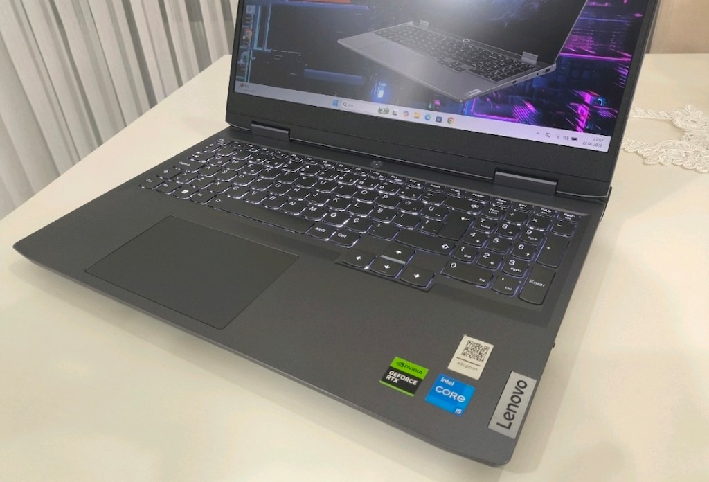 i5 12. Nesil Lenovo LOQ G@ming 16 GB RAM tam bir oyun canavarı laptop - 4