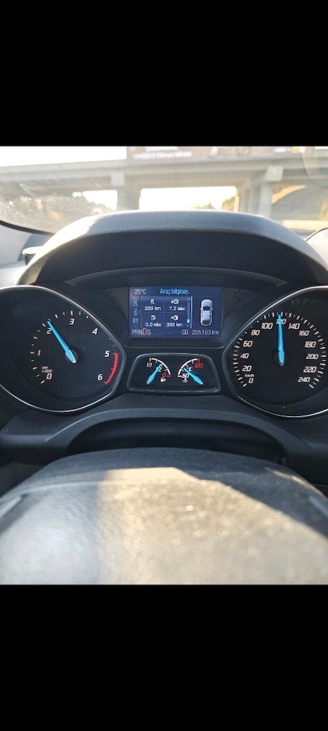 Sahibinden Kuga 4*4 AWD - 6