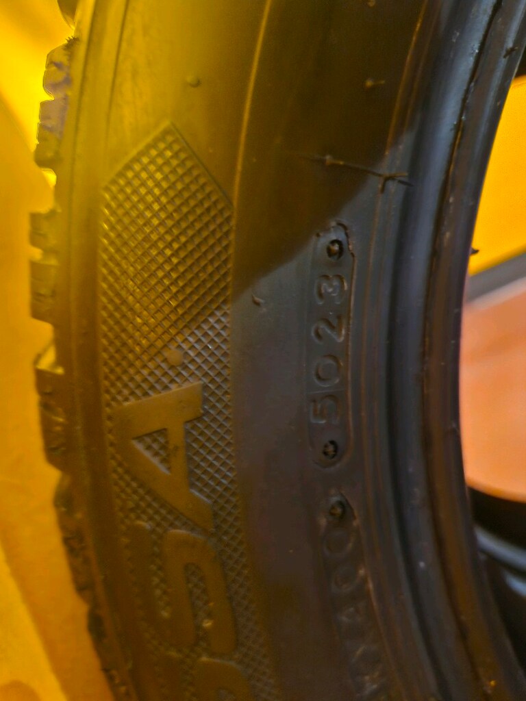 205 55 16 Lassa 2024 - 12