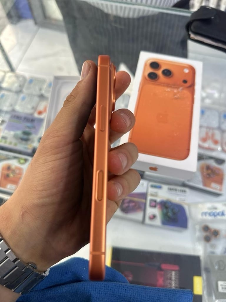 İPHONE 17 PRO 256GB PİL:100 TR - 3
