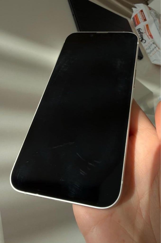 iPhone 14 128 GB Beyaz Kutulu - 2