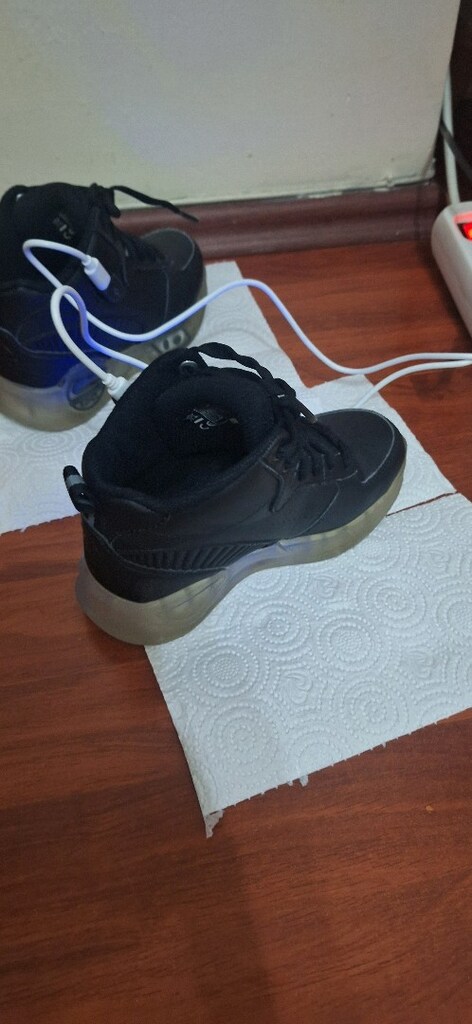 sarjli skechers bot - 2